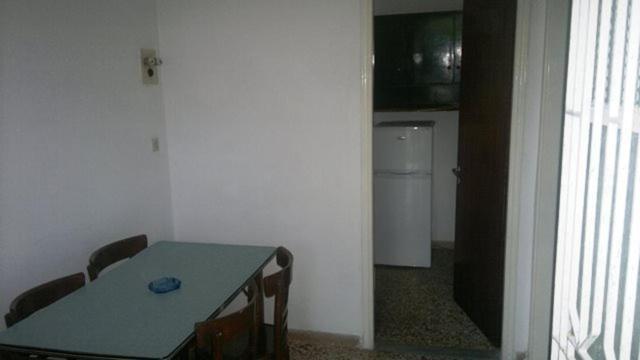 דירות Hide Away איפסוס מראה חיצוני תמונה